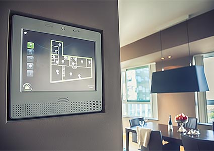 Vendor-Neutral Smart Home Hub