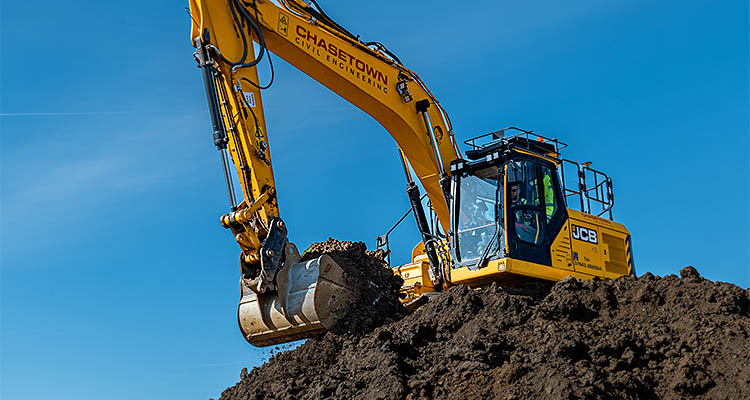 Chasetown Civil Engineering JCB digger