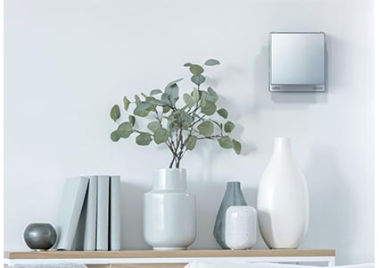 Fujitsu	General's	wall-mounted	controller	for	air	conditioners	