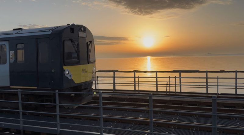Ryde Pier railway now reopened