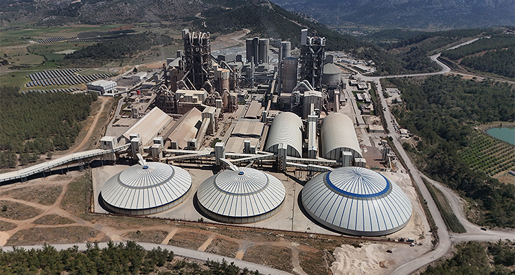 Discover Medcem Cement Group’s approach to decarbonisation in the global cement industry an aerial view of the Medcem Cement factory