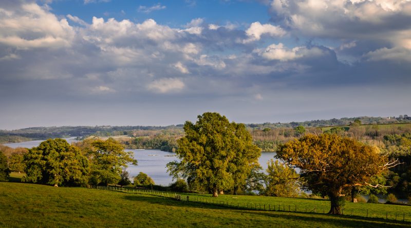 Aerial view of a UK reservoir following plans for Abingdon reservoir.
