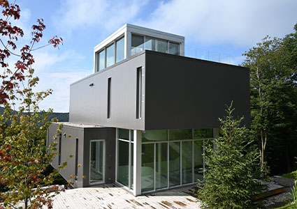  a bespoke, modern private residence constructed by the integrated project delivery company SAJO.